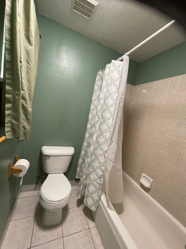 Foto principal - 12066 Idaho Ave