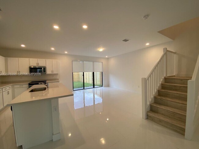 Foto del edificio - 14519 SW 24th Ter