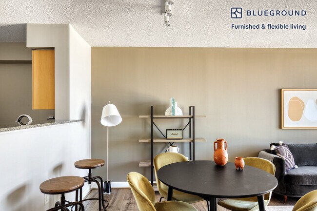 Building Photo - 4835 Cordell Ave