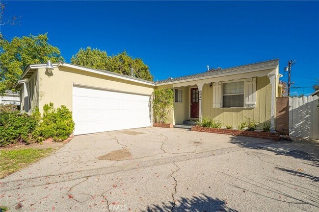 Foto del edificio - 5446 Columbus Ave