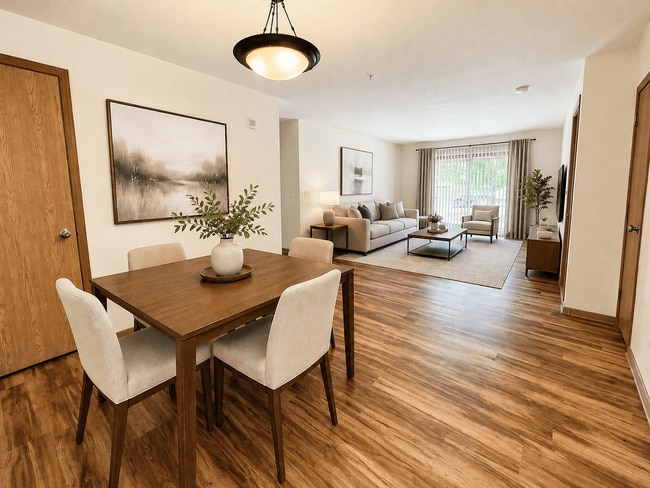 Building Photo - Parkwood Highlands Apartments & Townhomes 55+