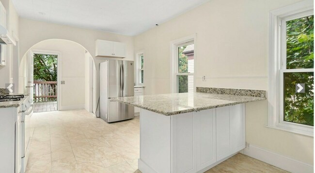 Foto del edificio - 86 Elm St