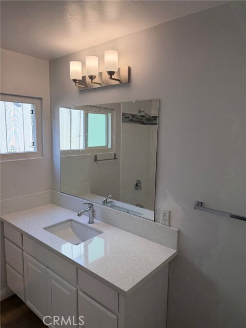 Building Photo - 1037 Portola Dr