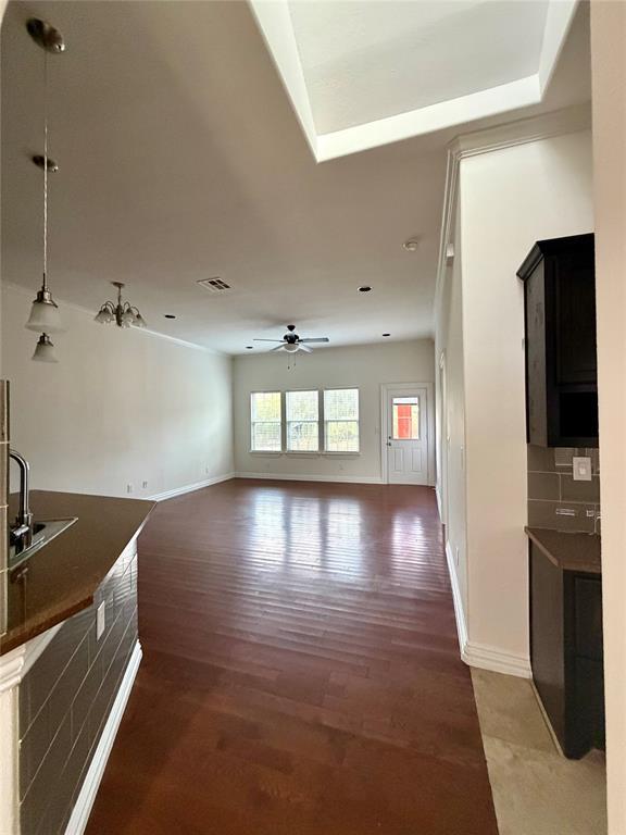 Foto del edificio - 398 Mesa Dr