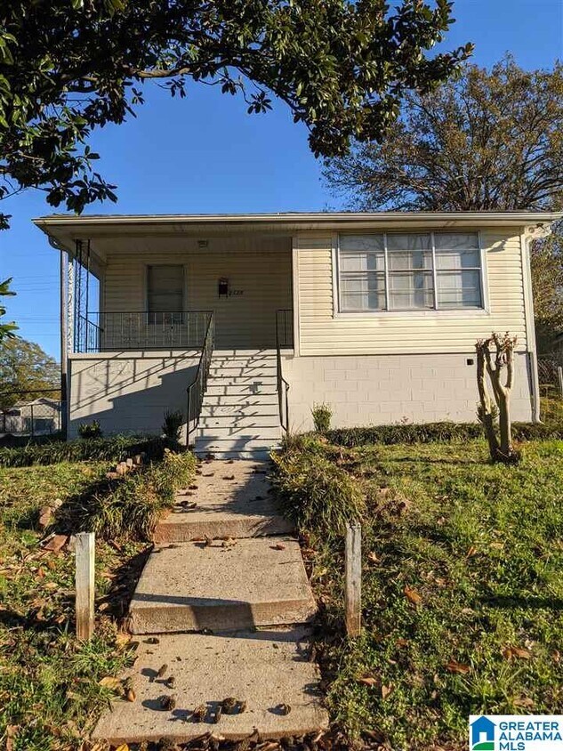 Primary Photo - 2127 Exeter Ave