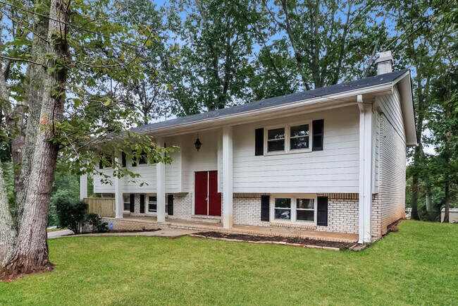 Foto del edificio - 4910 Old Briar Trail