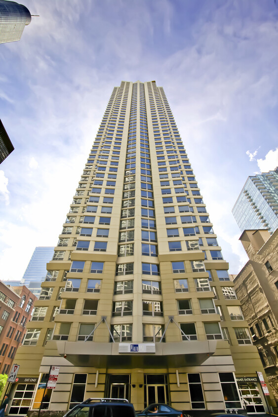 Foto principal - 440 N Wabash Ave