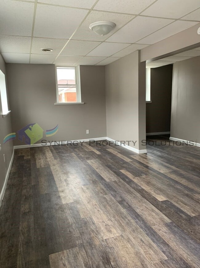 Building Photo - Madison Rental