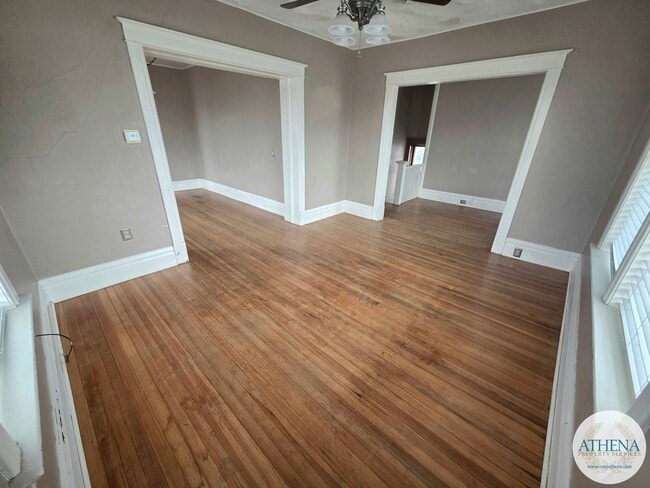 Foto del edificio - 200 S Spanish St