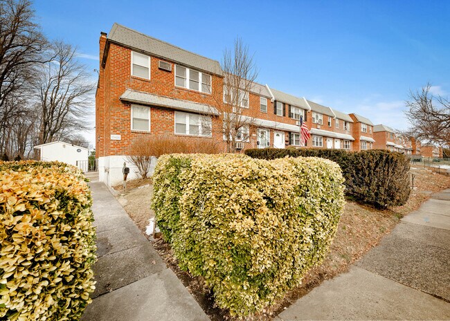 Building Photo - 12450 Knights Rd