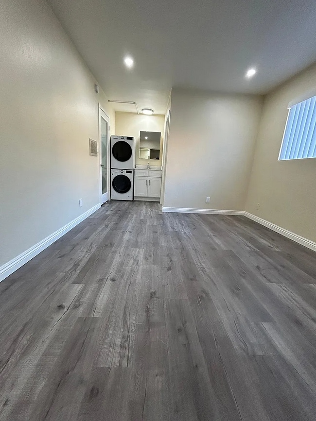 Building Photo - 4358 Berryman Ave