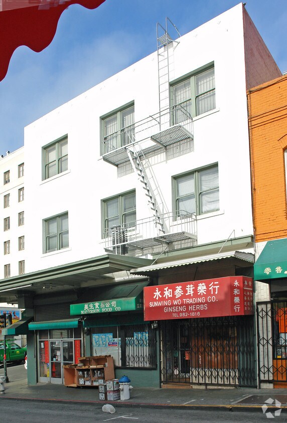 Building Photo - 1101 Grant Ave