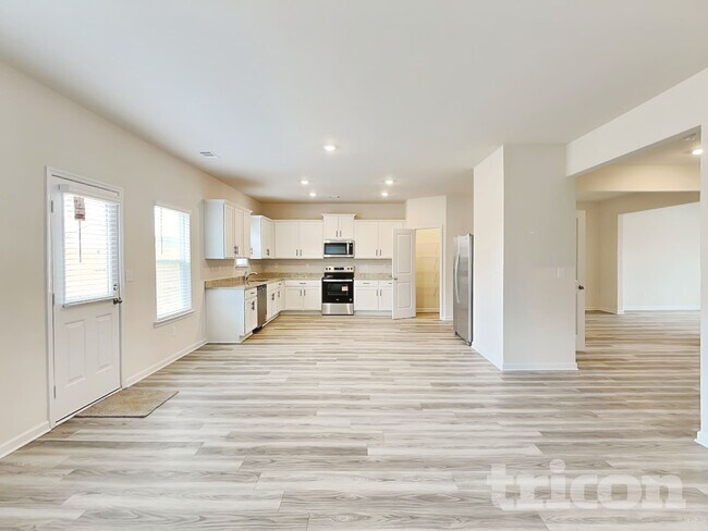 Foto del edificio - 264 Oliver Dr