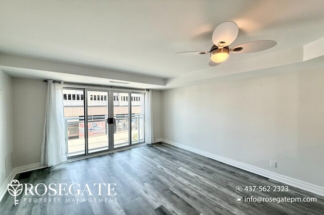 Building Photo - Stylish 1+Den Condo in the Heart of Oshawa...