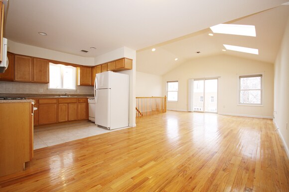 Foto principal - 29 Hancock Ave