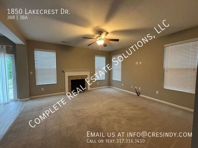 Building Photo - Now Showing this 3BR, 2 1/2 BA home locate...