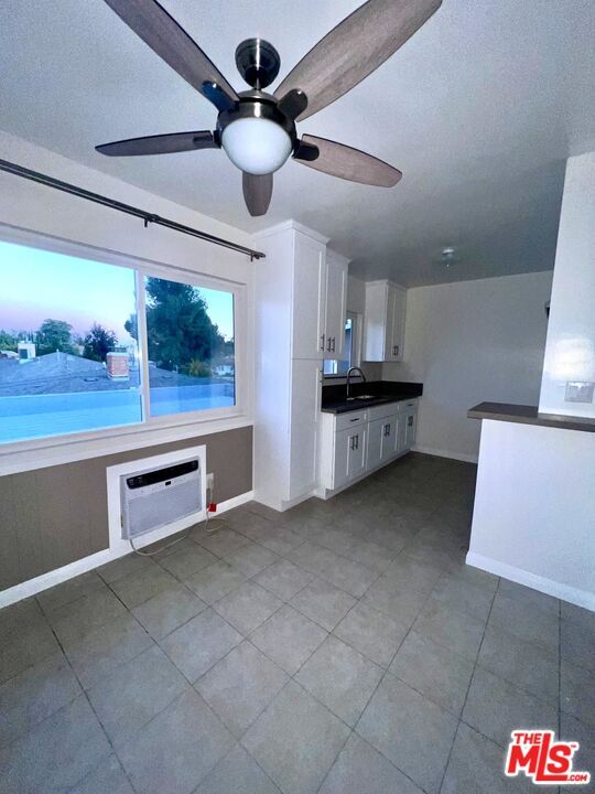 Foto del edificio - 6610 Whitsett Ave