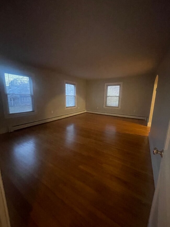 Foto del edificio - 239-243 Elm St.