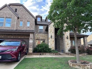 Building Photo - 912 Foxtail Dr