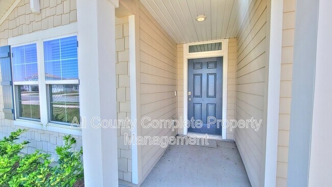 Building Photo - 121 Aveiro Wy