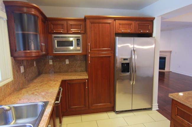 Foto del edificio - 11911 Mayfield Ave