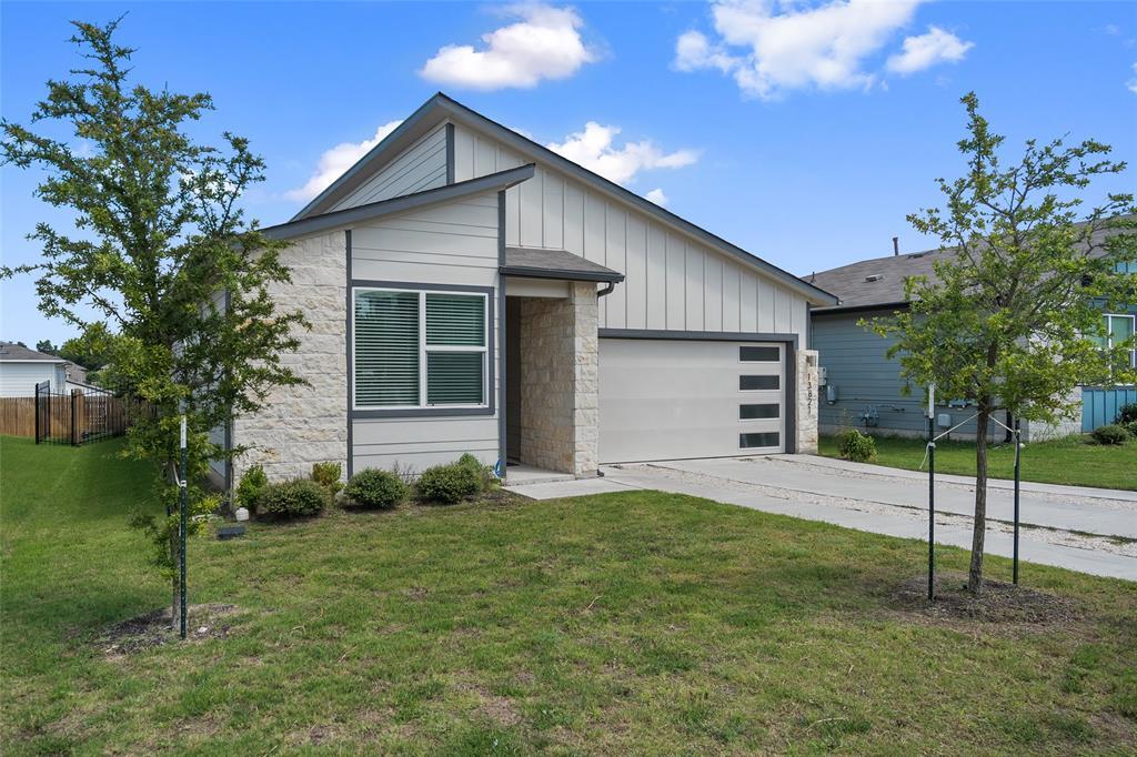 Foto principal - 13821 Zuhause Dr