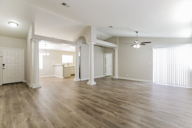 Foto del edificio - 8790 Wahine Ct