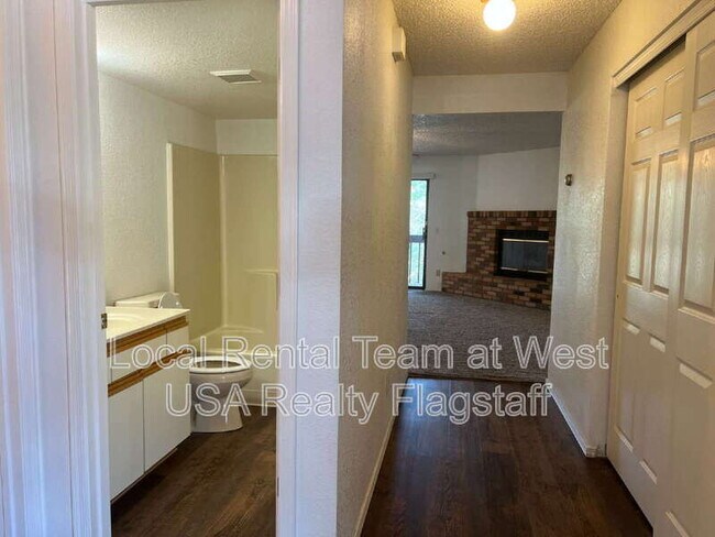 Foto del edificio - 2721 N Walnut Hills Dr