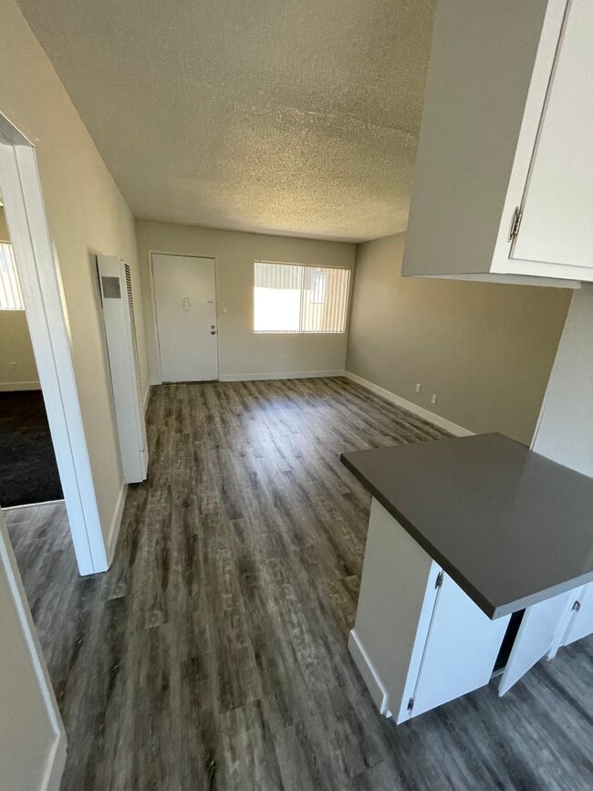 Foto del interior - 2120 Vanderbilt Lane, Redondo Beach, CA.