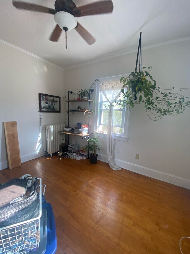 Foto del edificio - 1320 Spring St NE