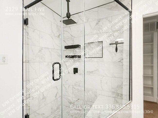 Foto del edificio - 2129 Trail Five