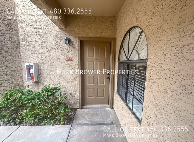 Building Photo - 930 N Mesa Dr