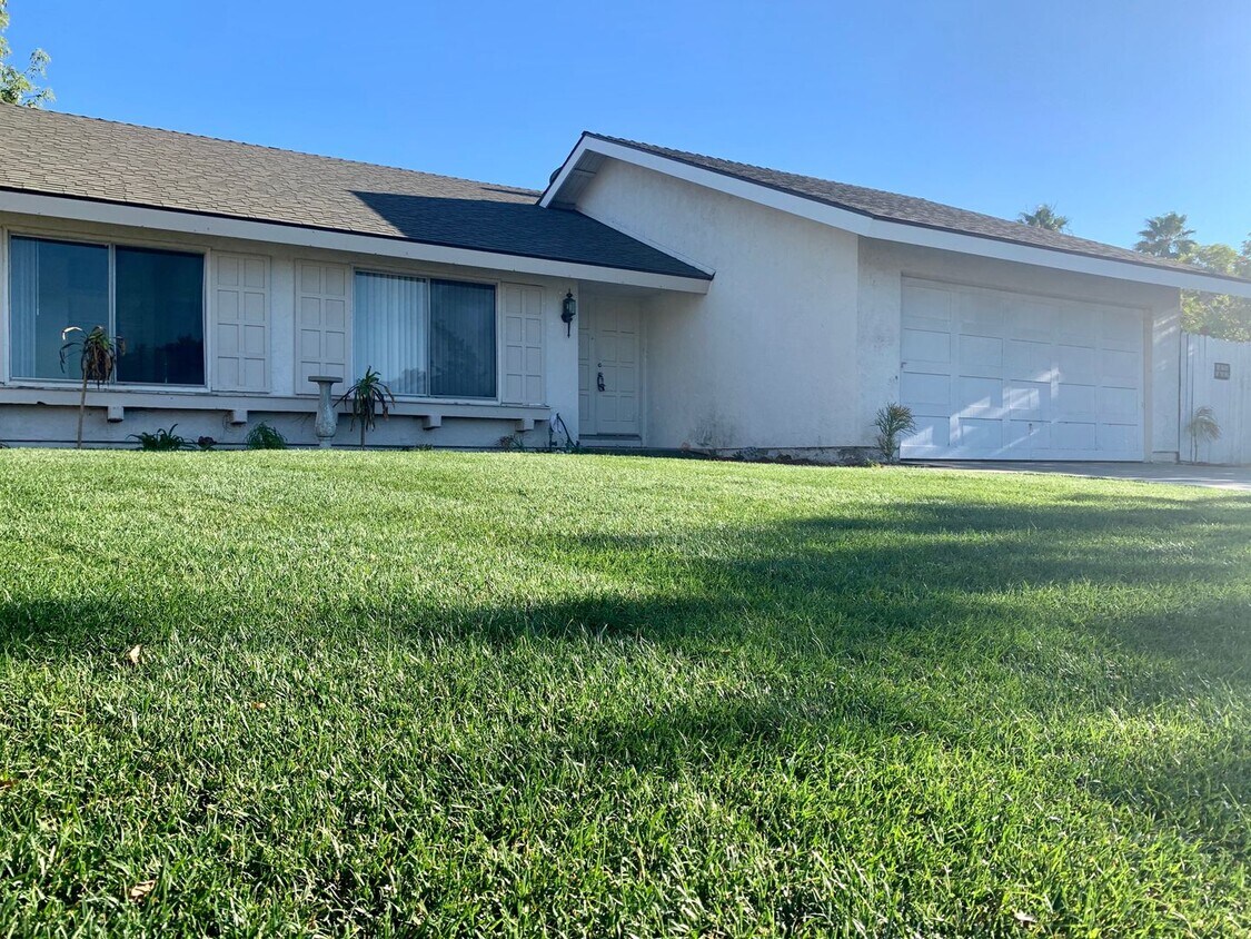 Foto principal - Charming Single Story Mission Viejo Home A...