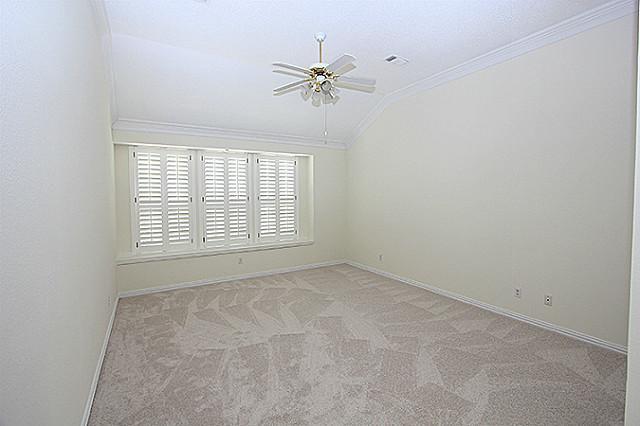 Foto del edificio - 4270 Lake Villas Dr