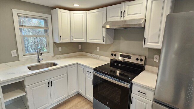 Foto del edificio - 825 Scenic Hwy