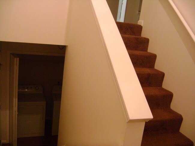 Foto del edificio - 1712 English Ivey Ln NW