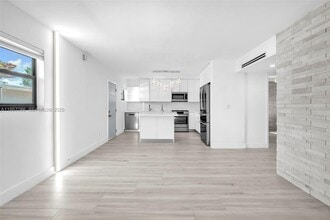 Building Photo - 3265 Virginia St