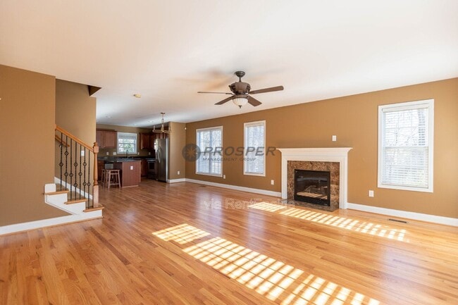 Photo - 102 Wellington Ave House