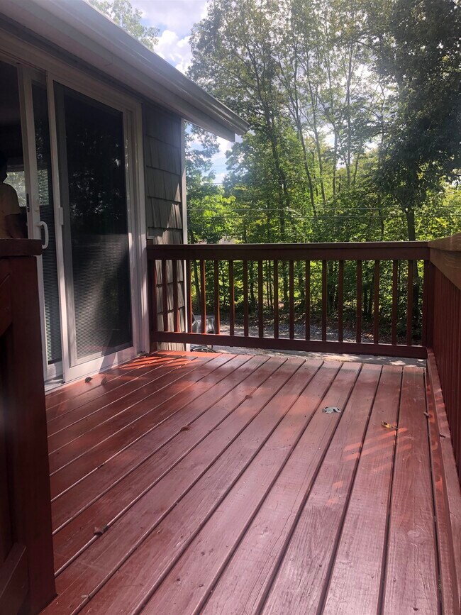 Foto del edificio - 2 Buyck Ave