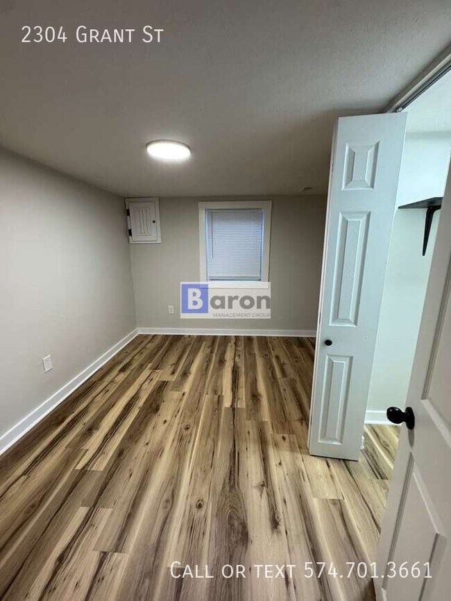 Foto del edificio - 2304 Grant St