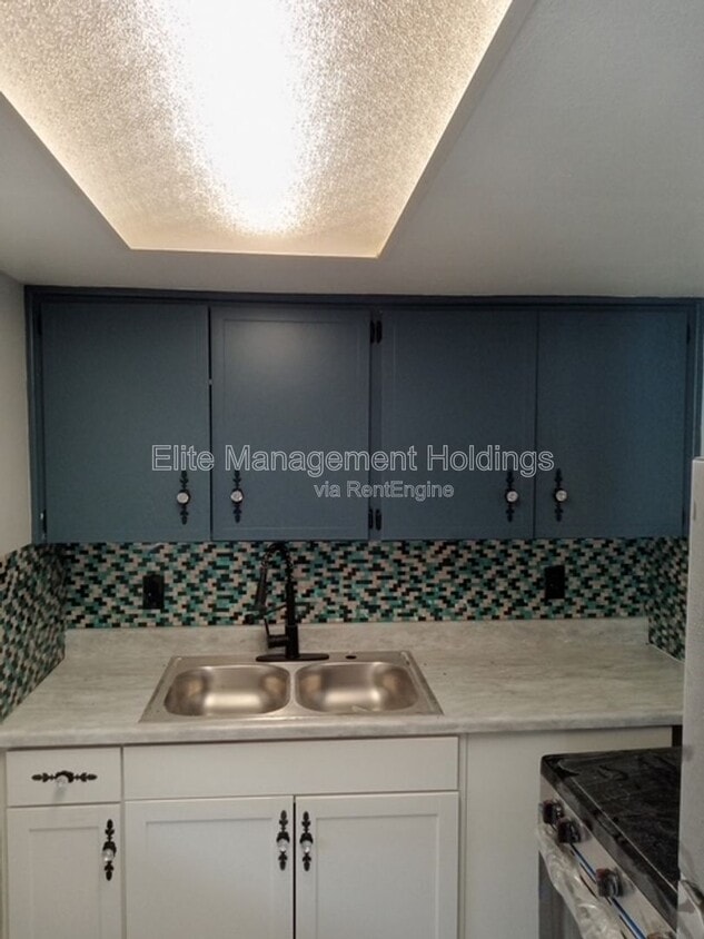 Photo - 1735 6th Avenue