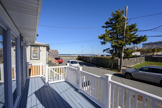 Building Photo - 6 Atherton Rd