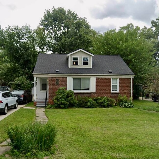 Building Photo - 16710 Garfield St