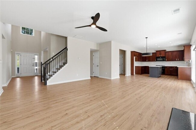 Building Photo - 2725 Blackstock Dr
