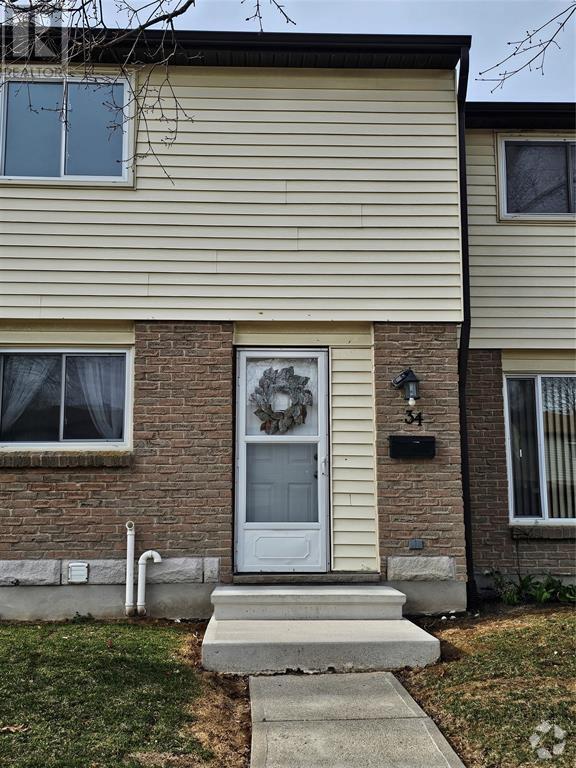 Building Photo - 215 Trudeau Dr