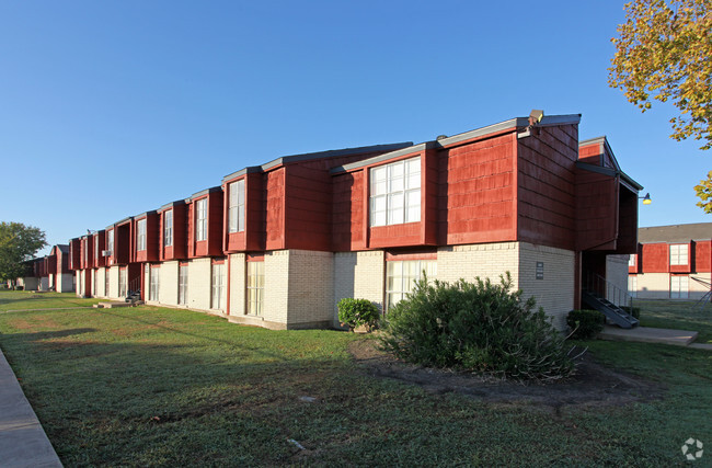 Cherokee Village Apartments - Cherokee Village