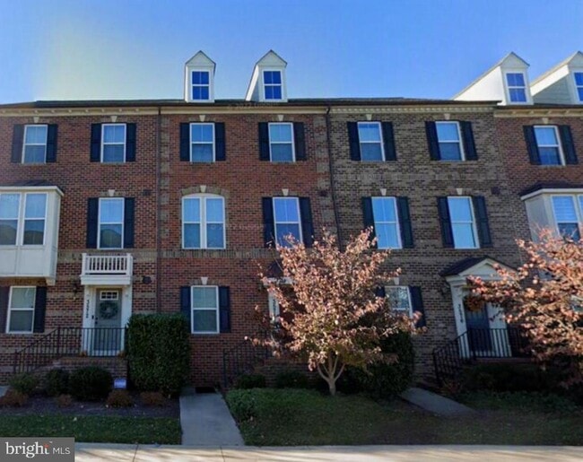 Building Photo - 3574 Sprigg St S