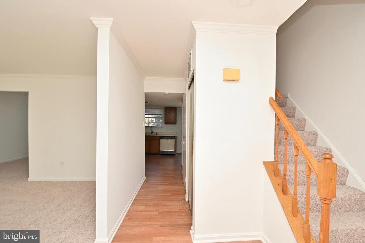 12202 Kingsford Ct, Bowie, MD 20721 House Rental in Bowie, MD