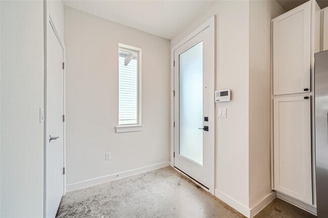 Foto del edificio - 801 N Bluff Dr