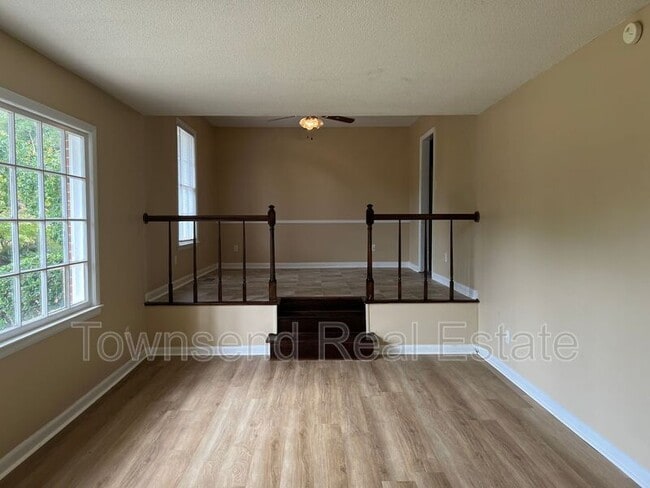 Foto del edificio - 6458 Easthampton Rd